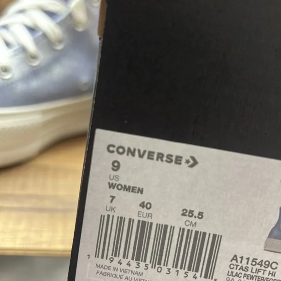 CONVERSE CTAS LIFT HI BRAND NEW - Picture 10 of 10